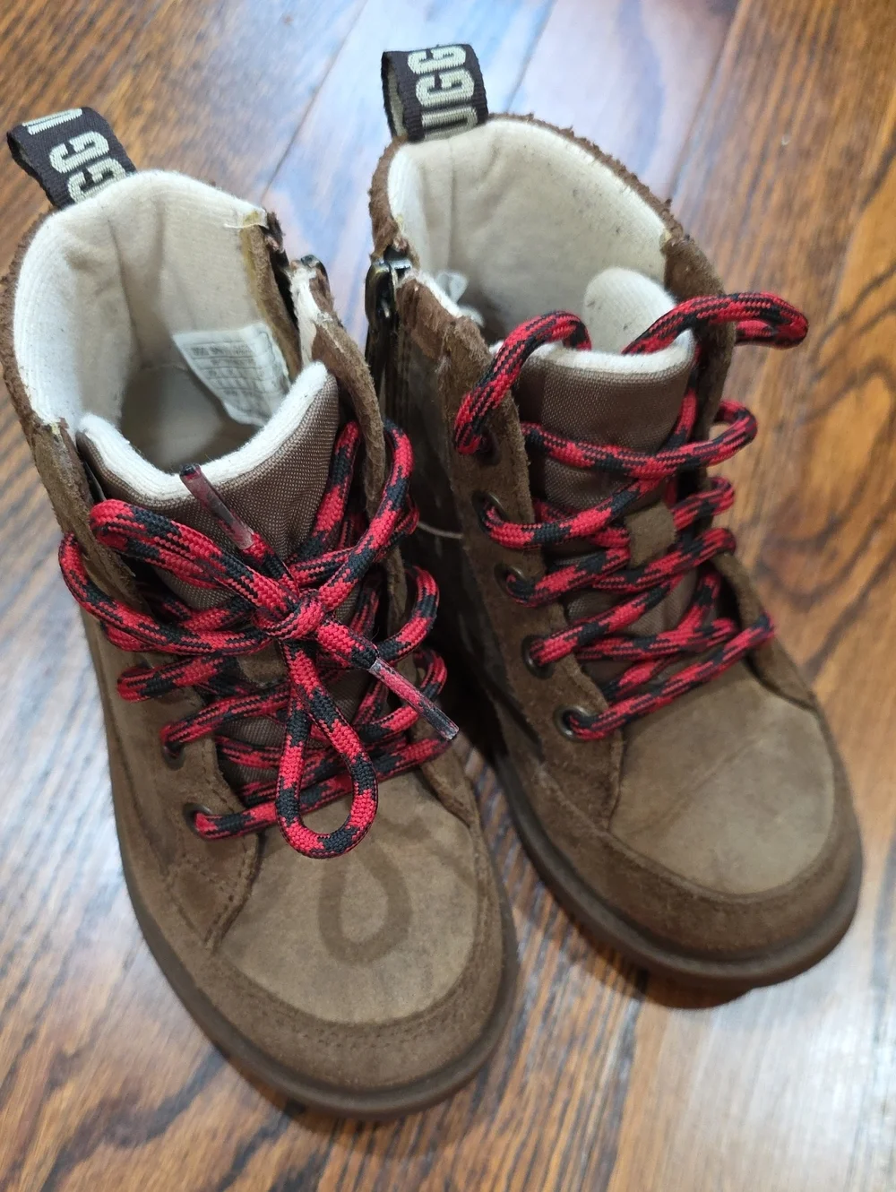 UGG Size 9 Kids Brown Suede Boots with Red and Black Laces